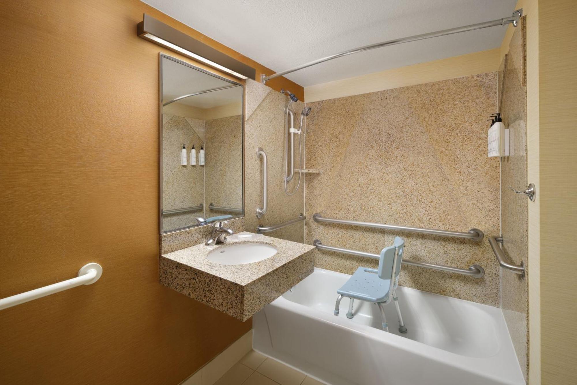 Fairfield & Cherry Creek Hotel