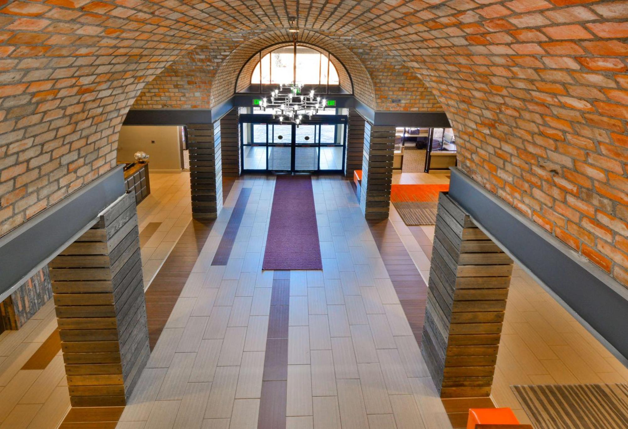 Embassy By Hilton Park 4* Denver