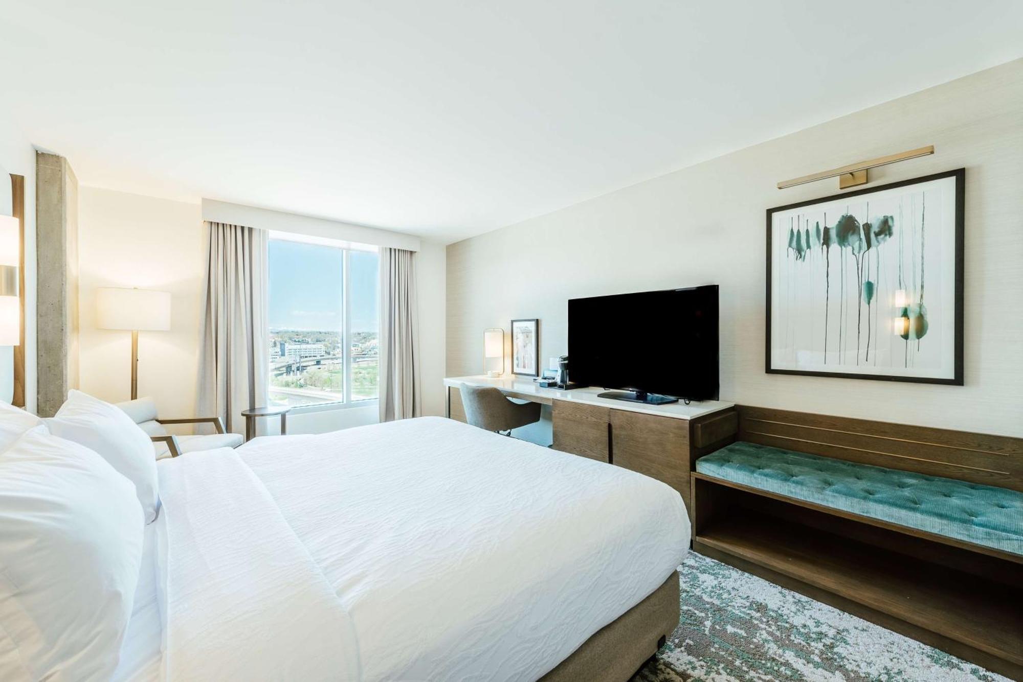 Hilton Garden Union Station Hotel