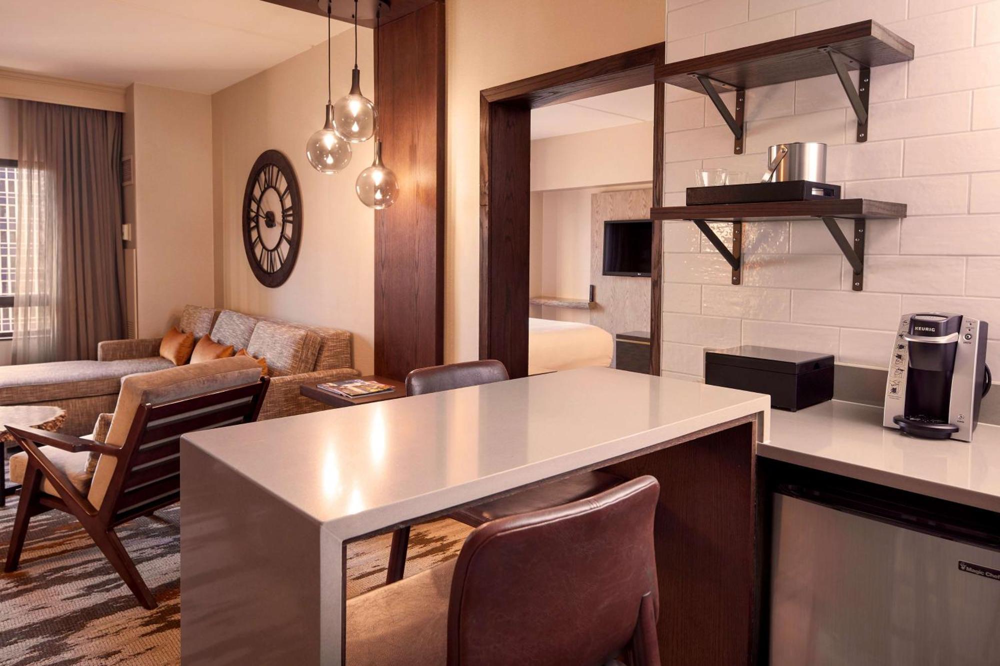 Hilton Center 4* Denver