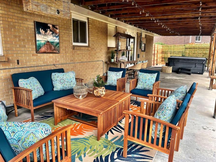 Holiday home New: Tulum Oasis In W/ Hot Tub & Games