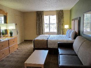 Extended America Select - - Cherry Creek Hotel