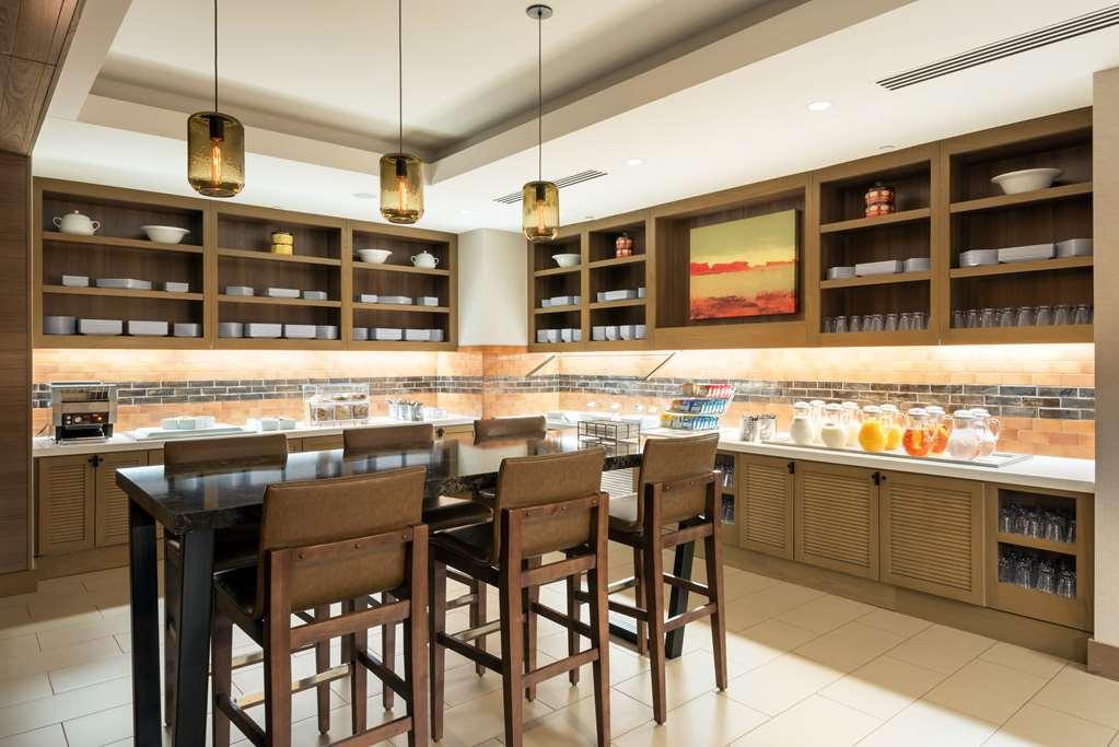 Hyatt House Denver/downtown 3*