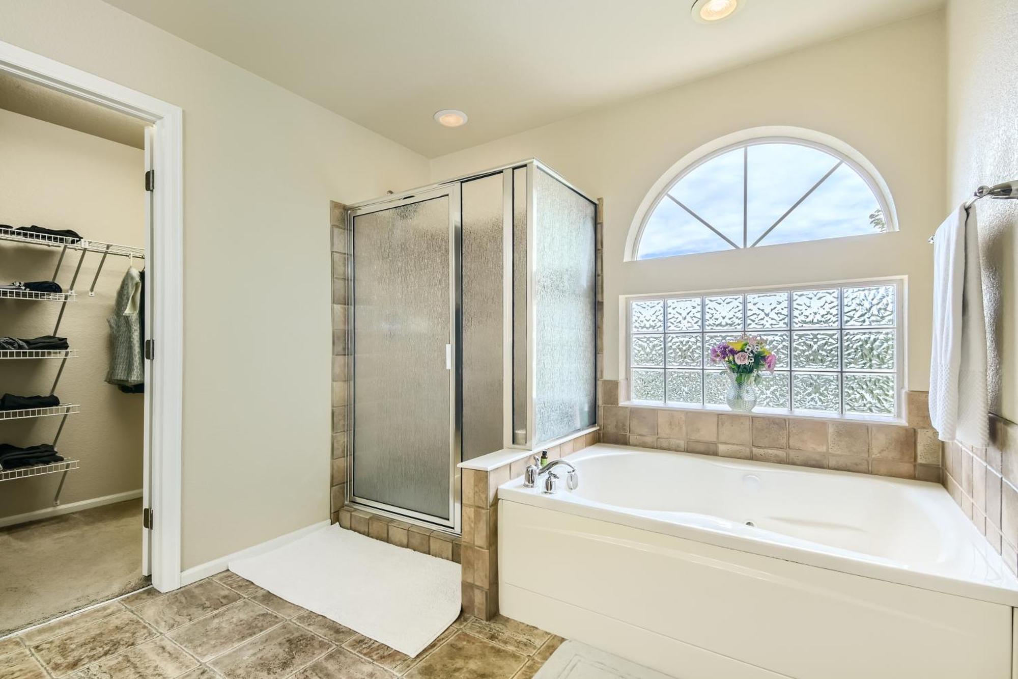 Dream House - Stunning Lake, Mountain & Golf Views With Luxury Amenities - Spa, Table-tennis, Jacuzzi, Media Center, Loft Denver