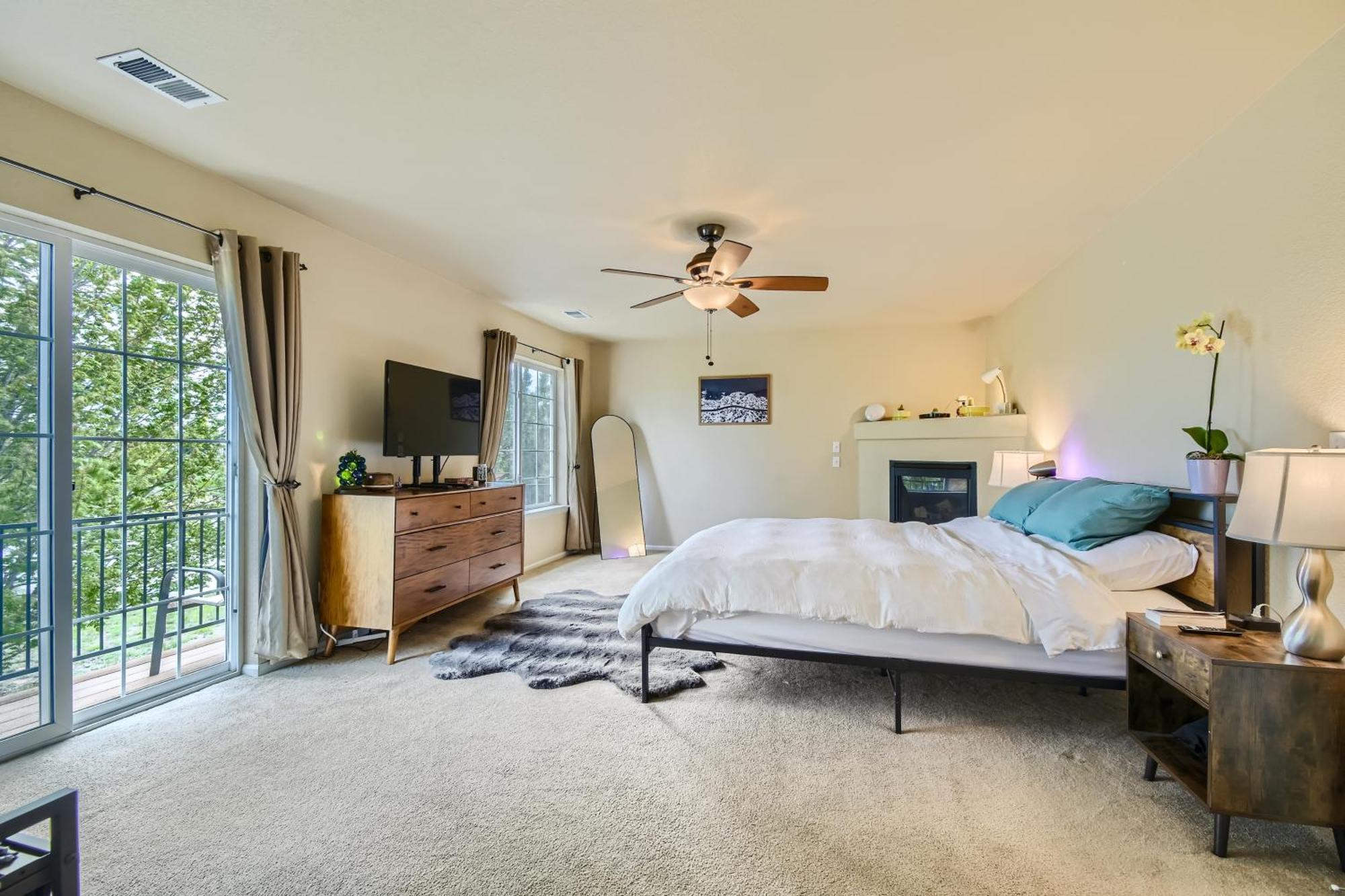 Dream House - Stunning Lake, Mountain & Golf Views With Luxury Amenities - Spa, Table-tennis, Jacuzzi, Media Center, Loft Villa Denver