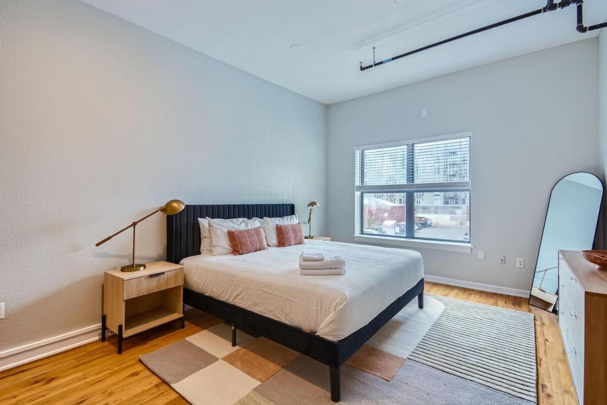 Retro Revival 1br Loft Remote Work 30 Day Apartment *