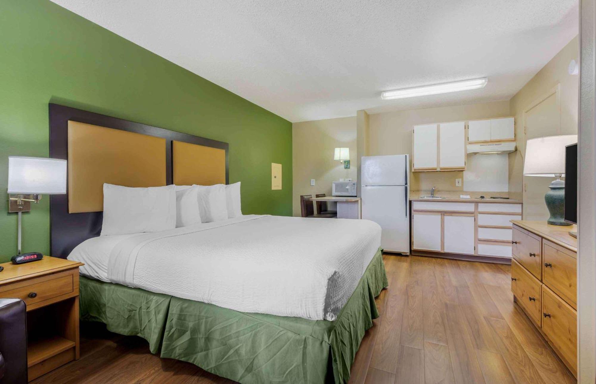 Extended America Select - - Cherry Creek Hotel 2*