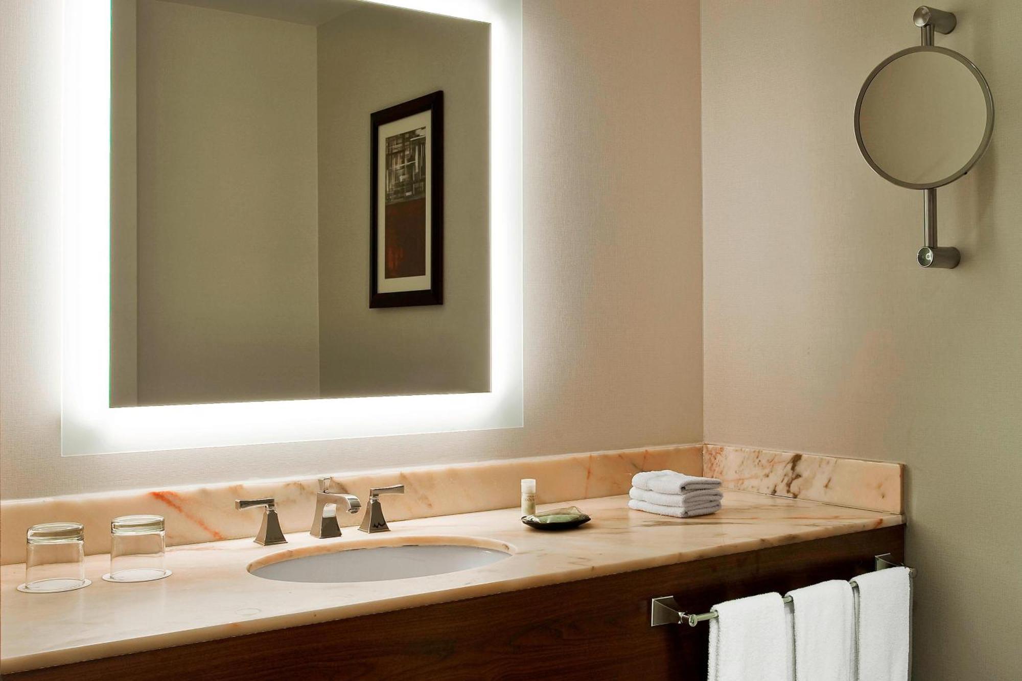The Westin Downtown 4*
