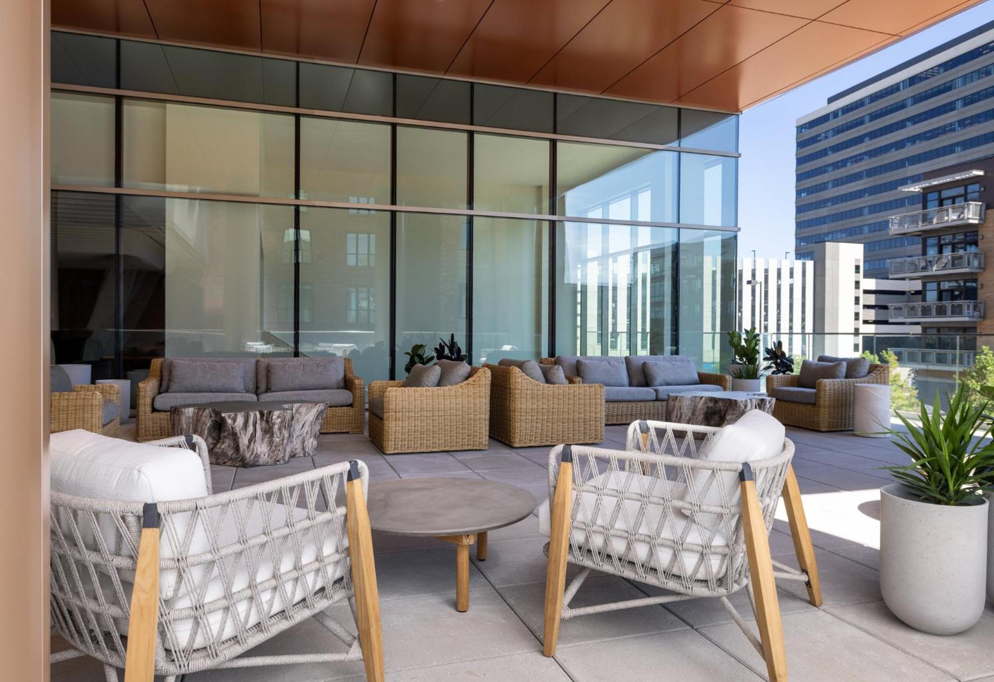 Kimpton Claret By Ihg Denver