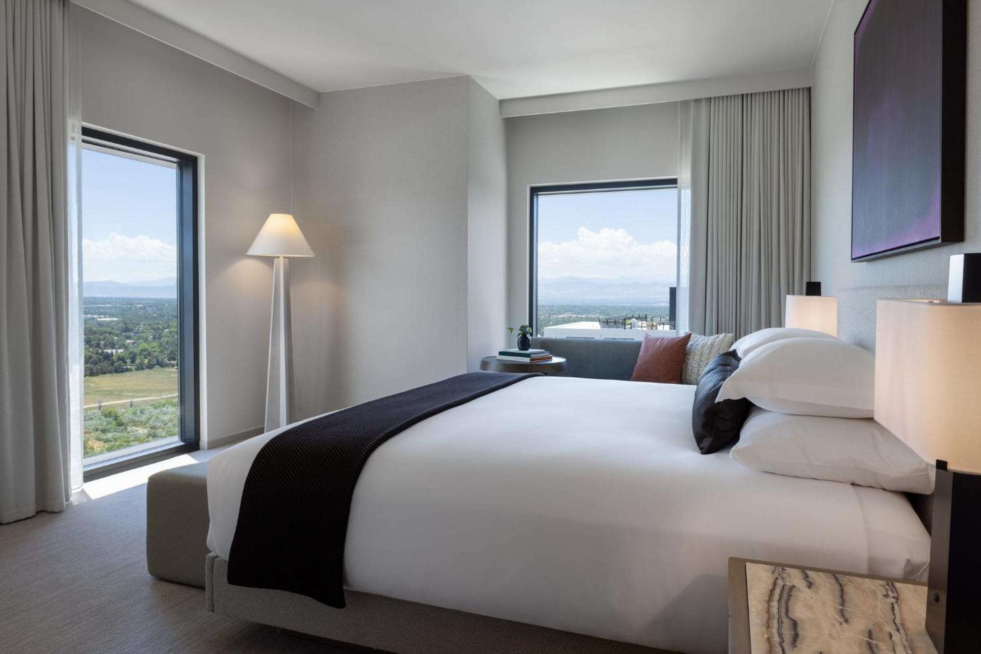 Kimpton Claret By Ihg Denver