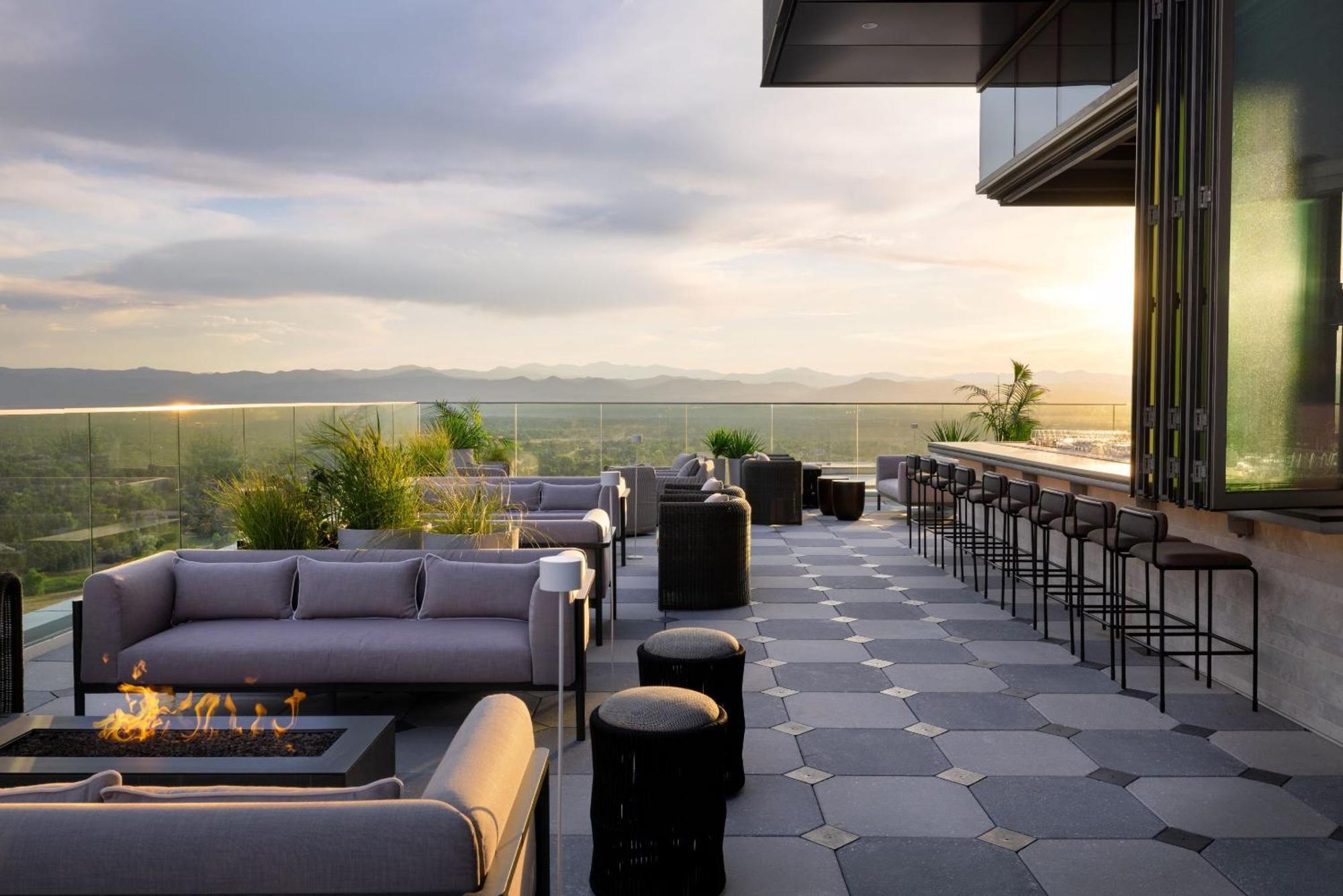 Kimpton Claret By Ihg Hotel