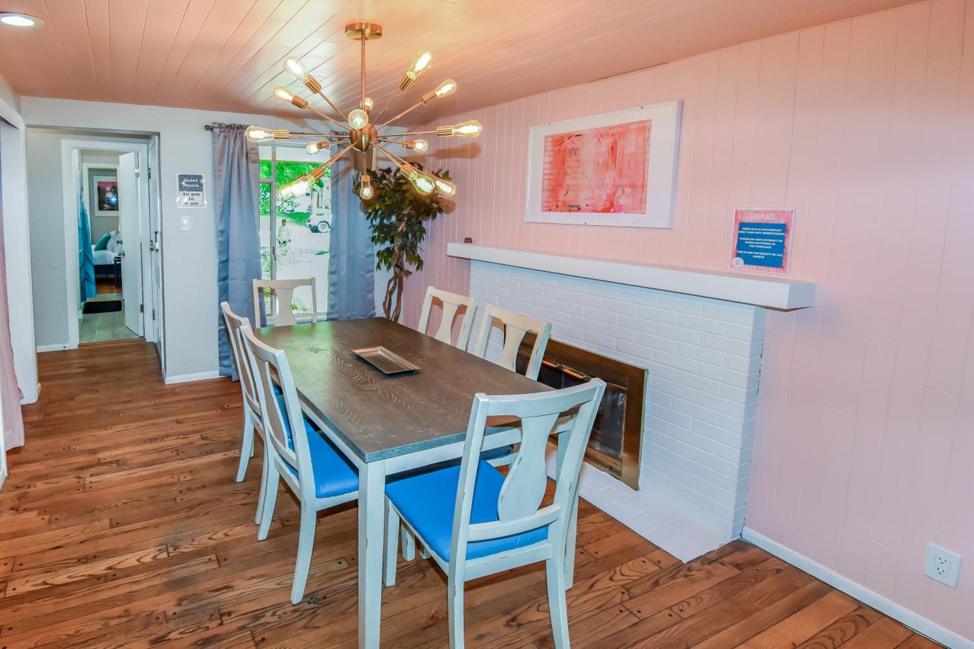 Super Cute Five Bedroom In Perfect For Girls Trips