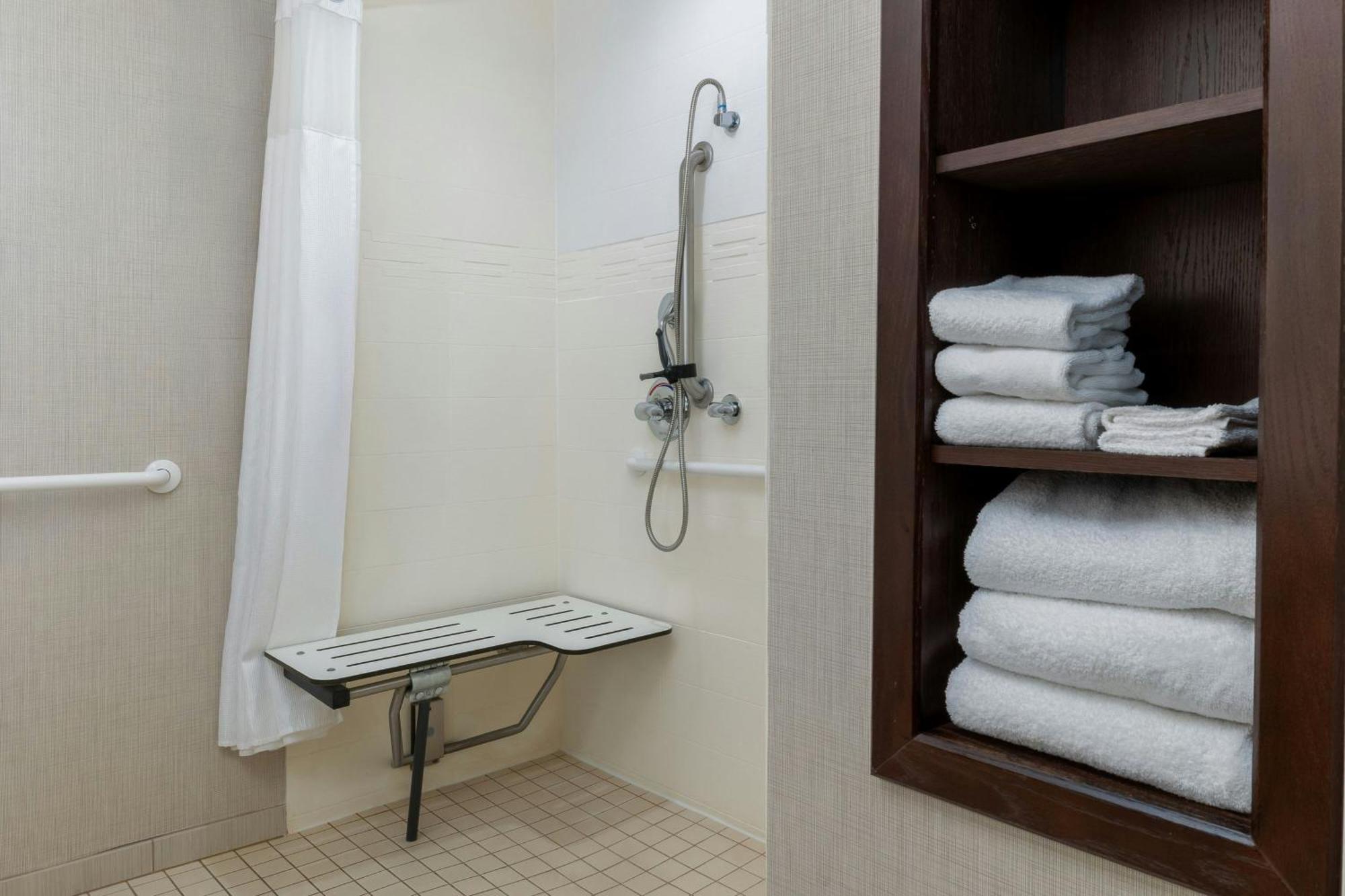 By Marriott Park Hotel Denver