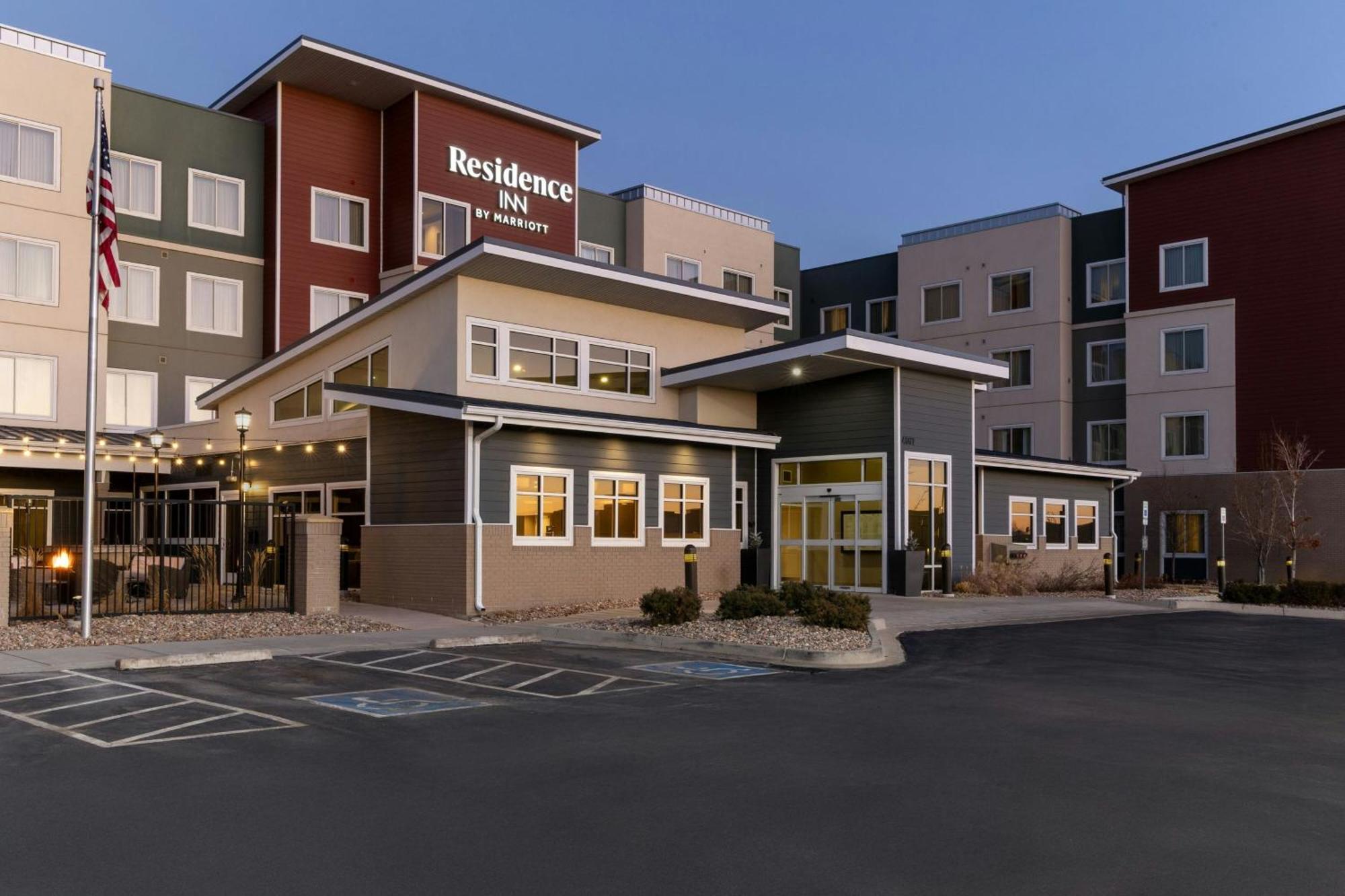 By Marriott Park Hotel