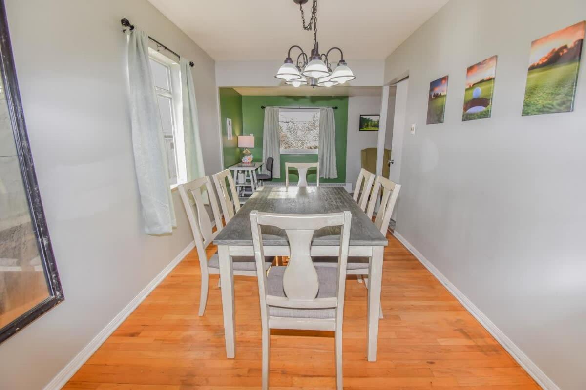 Family With Large Yard & Golf Theme Near Rail