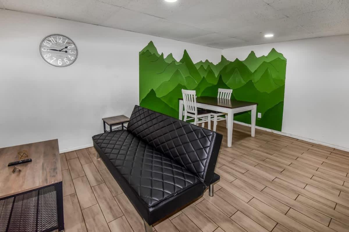 Cozy Mountain-inspired Lower Unit In