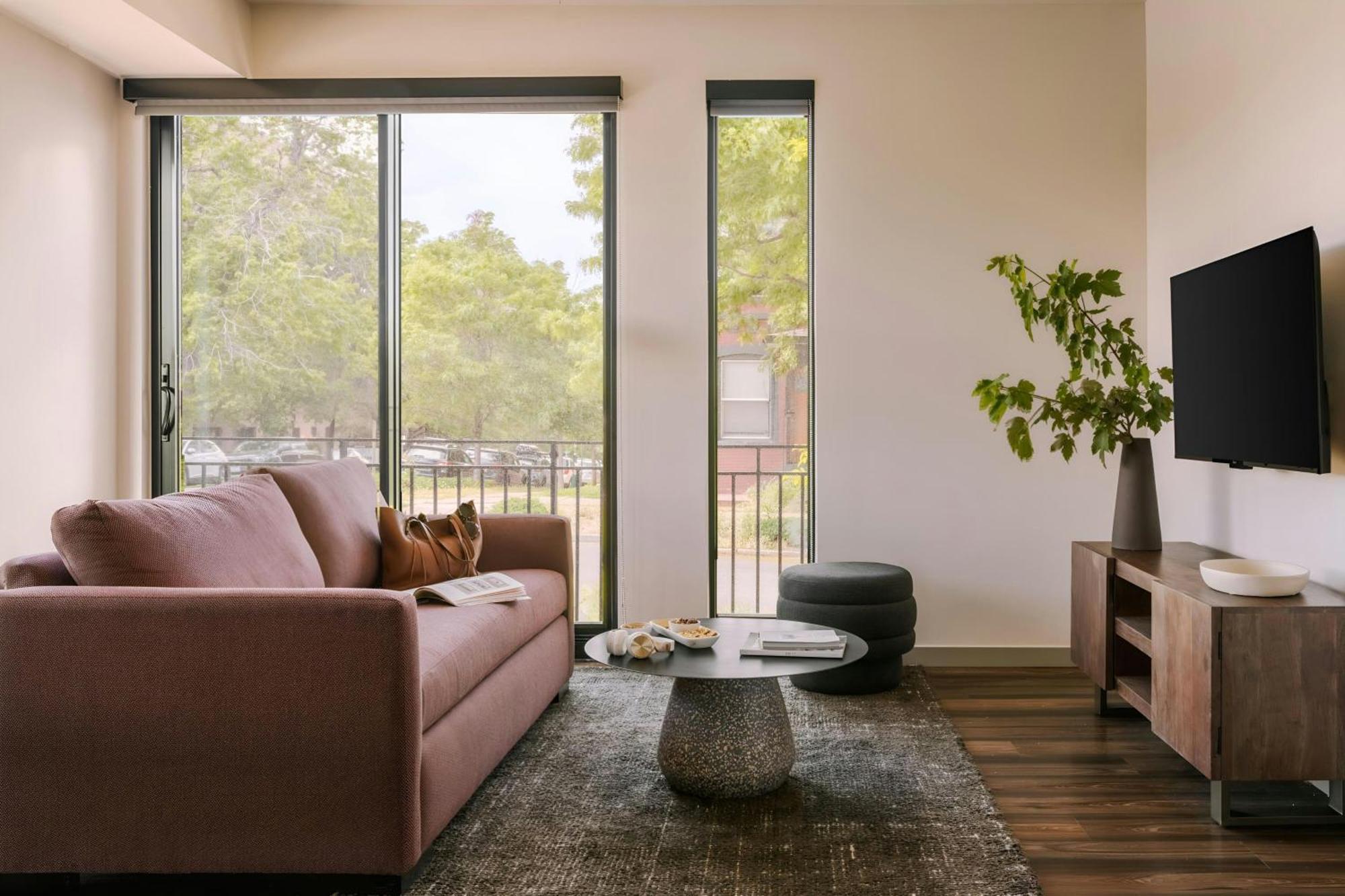 Sonder Skyline Apartments Lohi Aparthotel