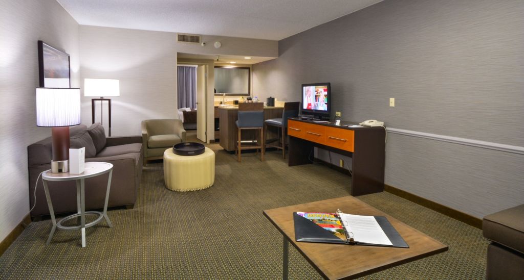 Embassy By Hilton Park Hotel Denver