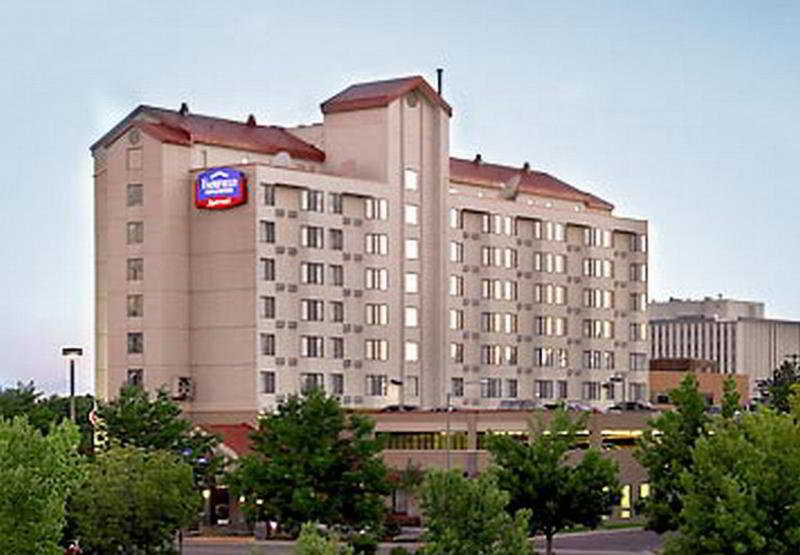 Hotel Fairfield & Cherry Creek