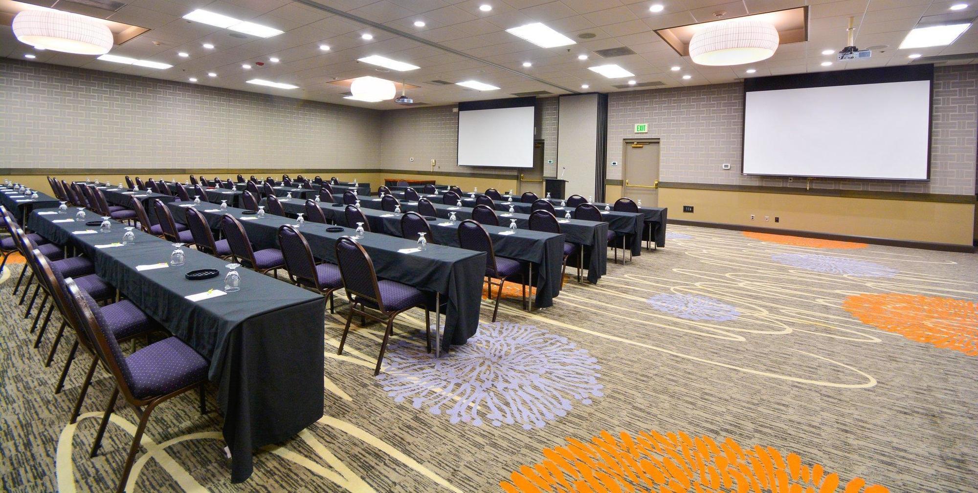 Embassy By Hilton Park 4* Denver