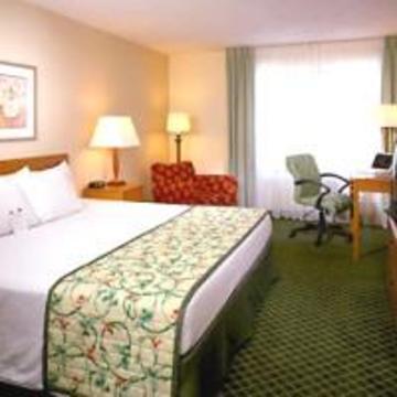 Hotel Fairfield & Cherry Creek