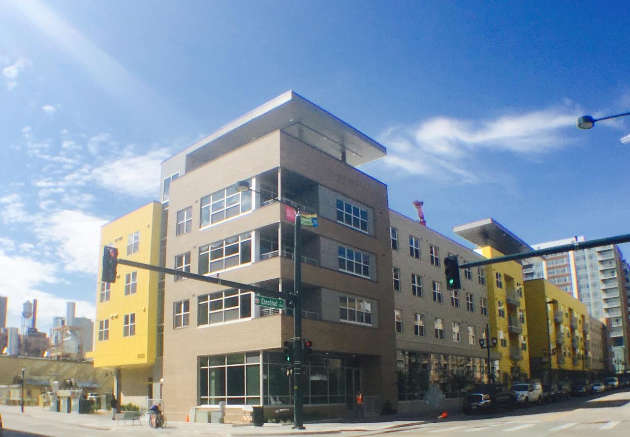 Chestnut Place Aparthotel Denver