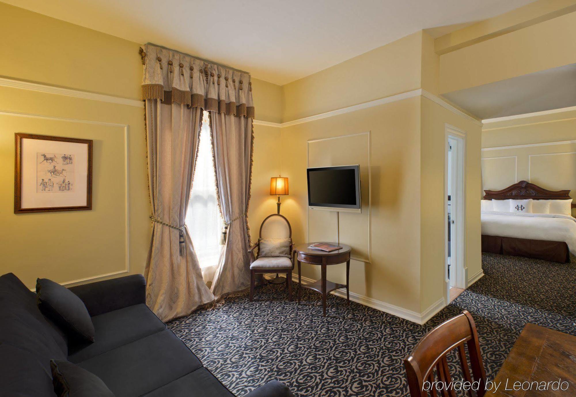 The Oxford Hotel 4*