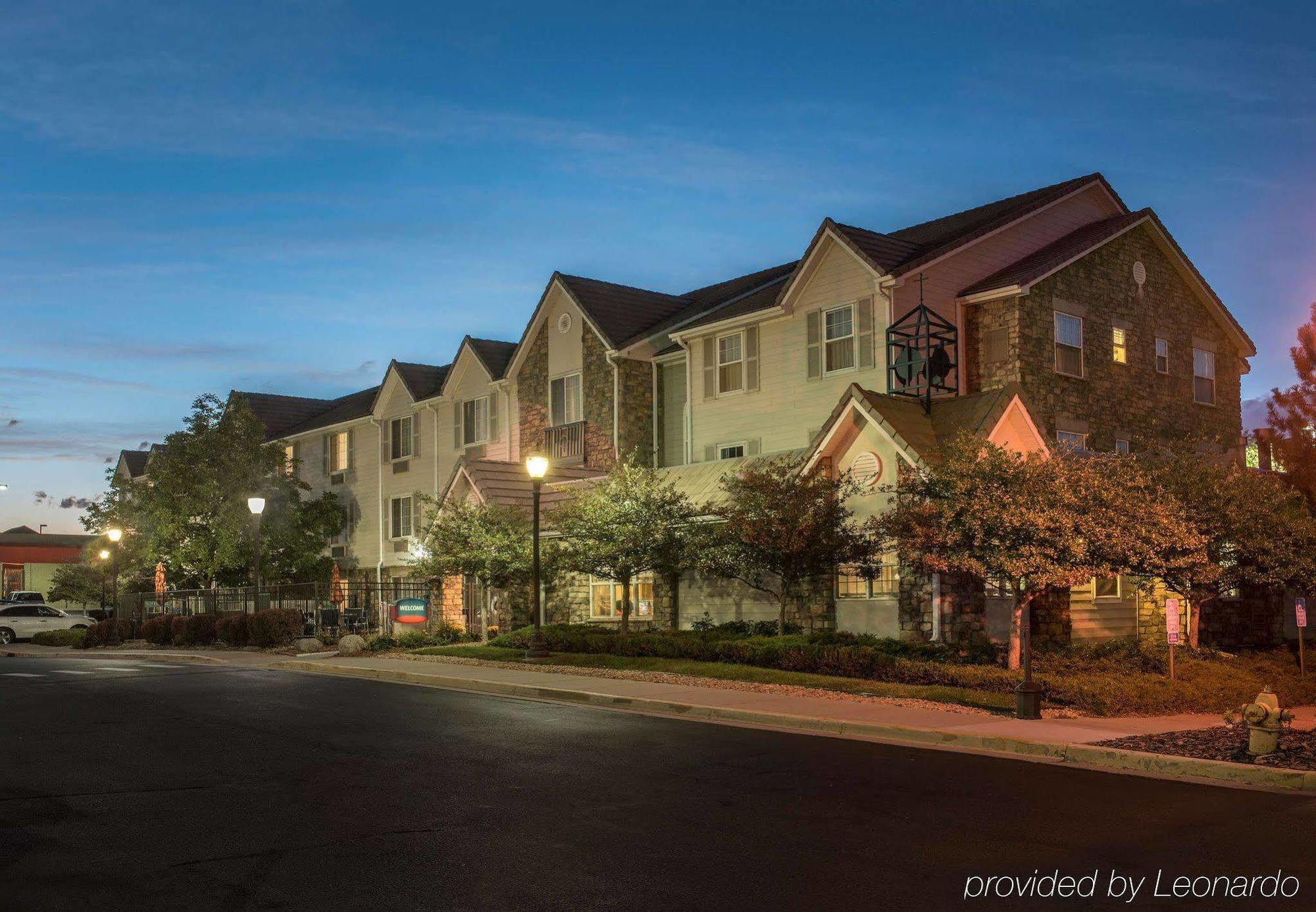 Suburban Tech Center Hotel