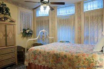 Bed & Breakfast Castle Marne Denver