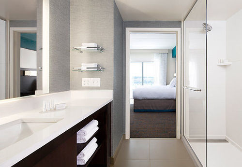 By Marriott Park 3* Denver