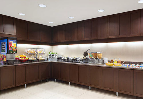 By Marriott Park 3* Denver