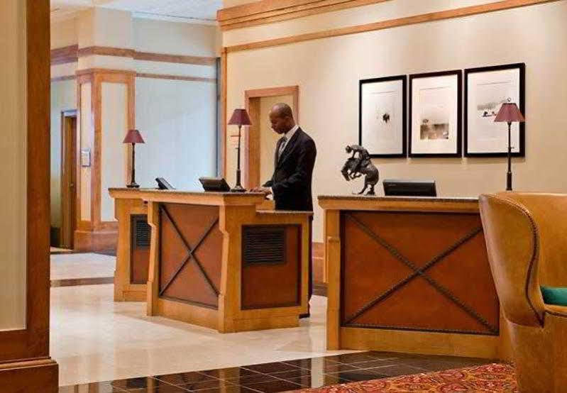 Courtyard By Marriott Downtown