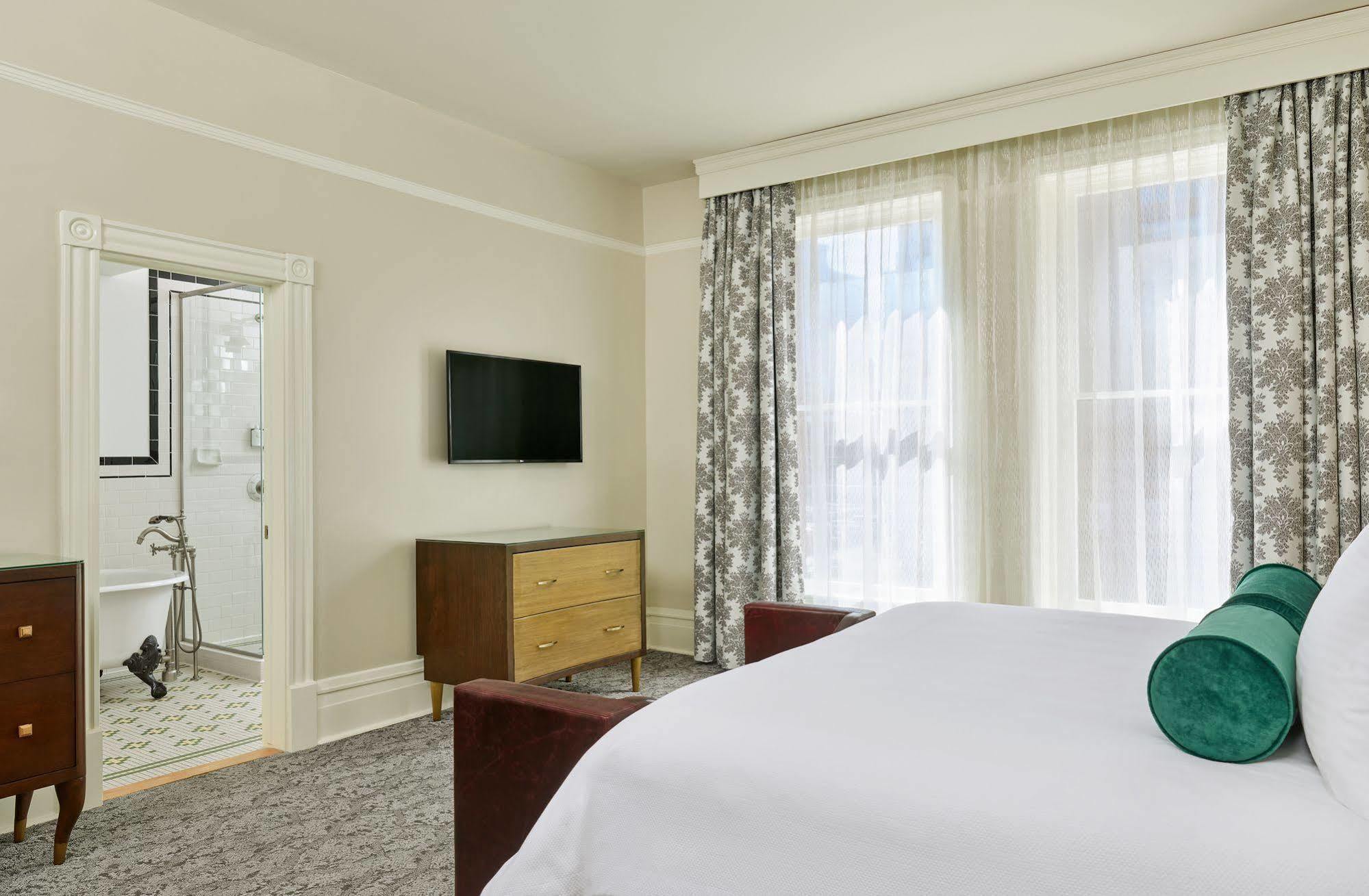 Hotel The Oxford