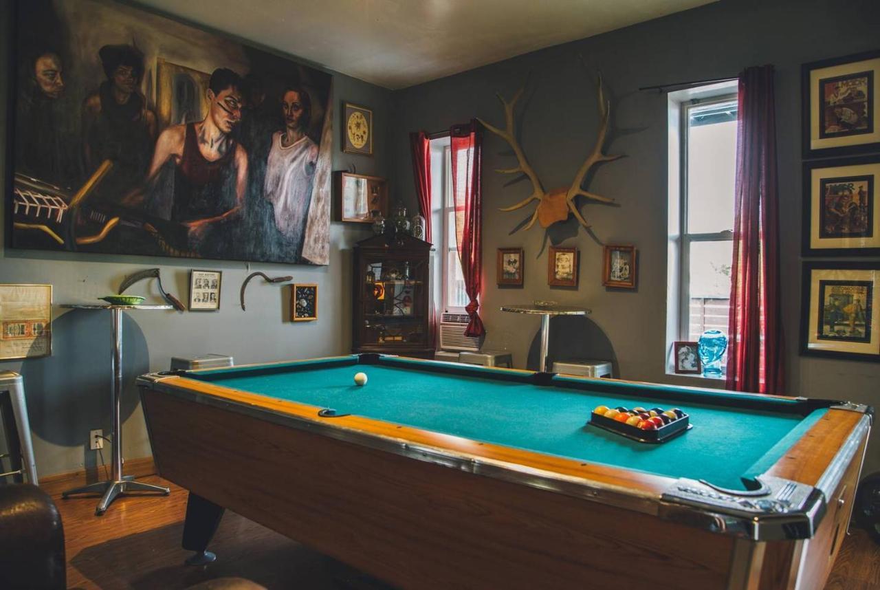 Bed & Breakfast Stout House *
