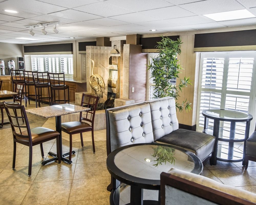 Quality & Stapleton Hotel Denver