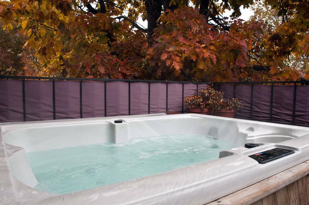Castle Marne Bed & Breakfast 4*