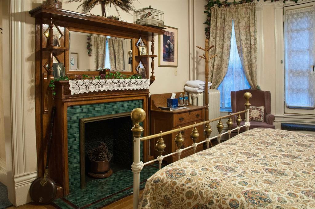 Castle Marne Bed & Breakfast