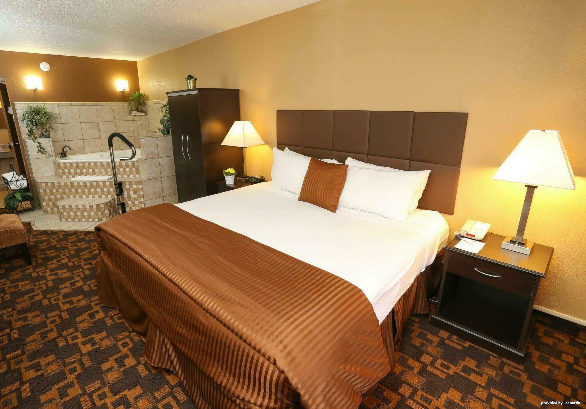 Quality & Stapleton Hotel Denver