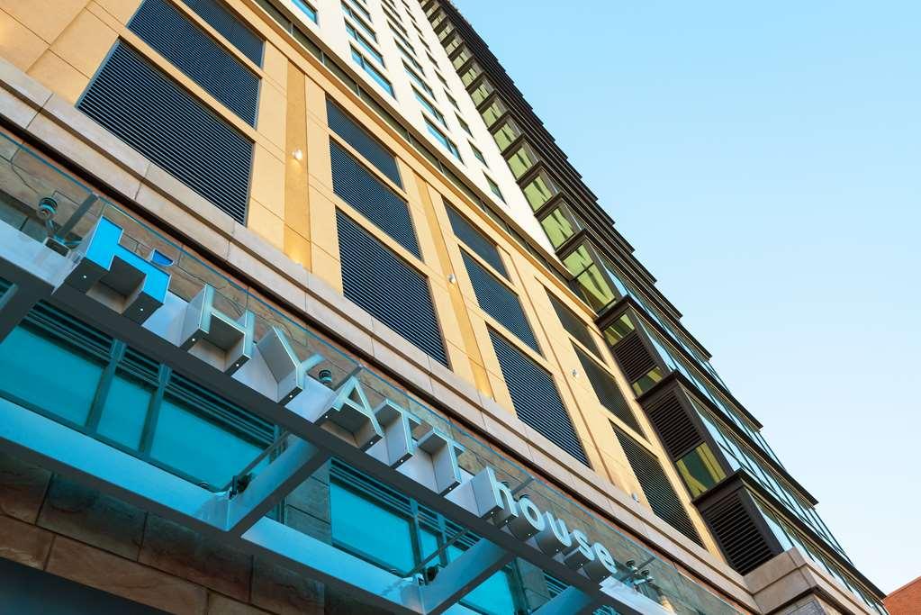 Hyatt House Denver/downtown 3*