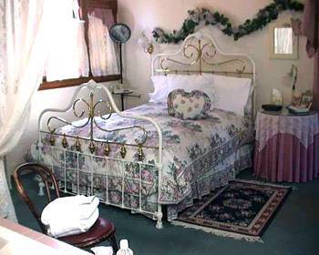 Castle Marne Bed & Breakfast 4*